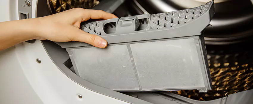 Signs Of A Clogged Dryer Lint Trap in Rocklin, California